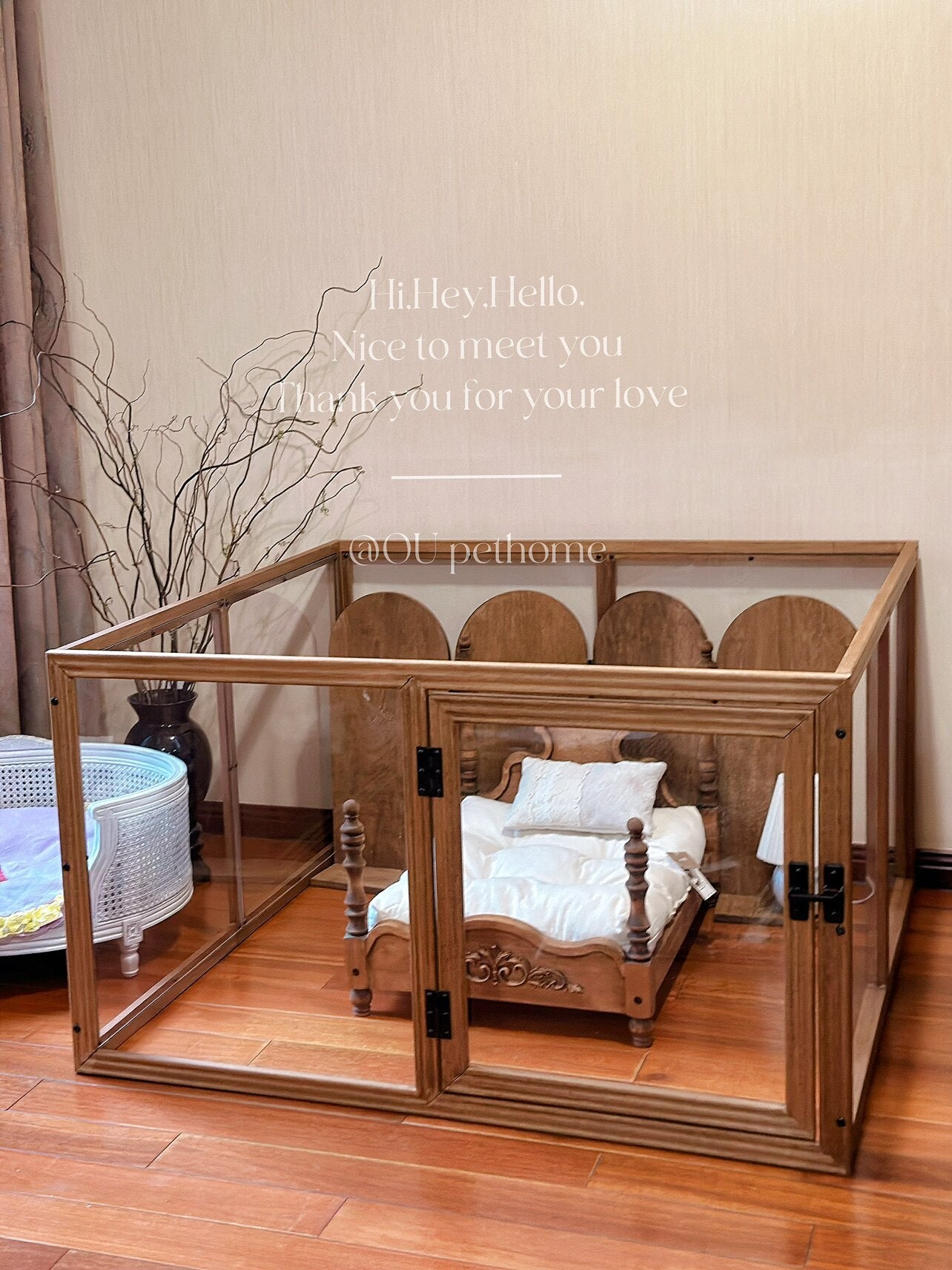 Scenery Solid Wood Acrylic Pet Fence