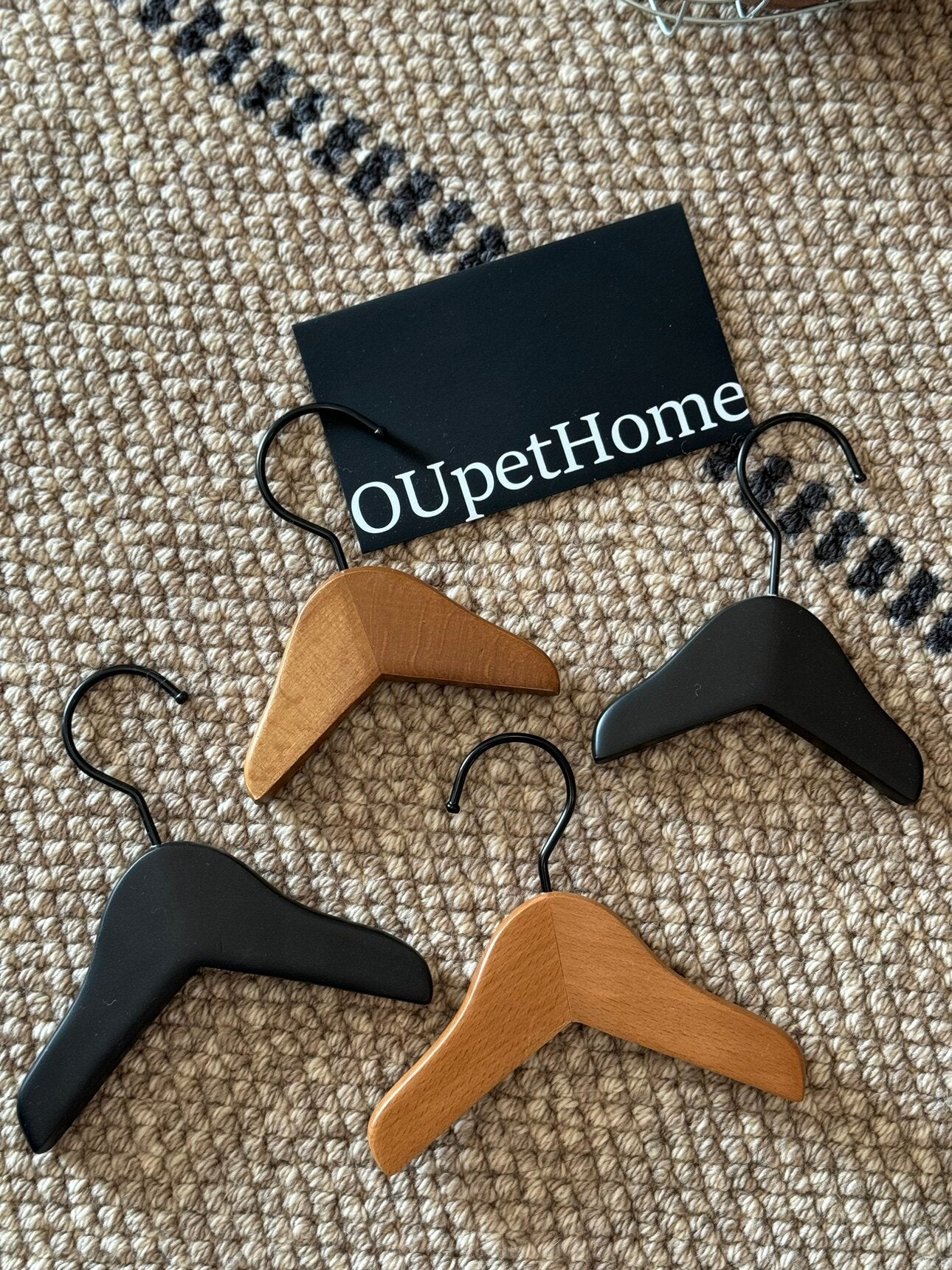 OU Solid Beech Wood Pet Hanger – Mini Wooden Hanger