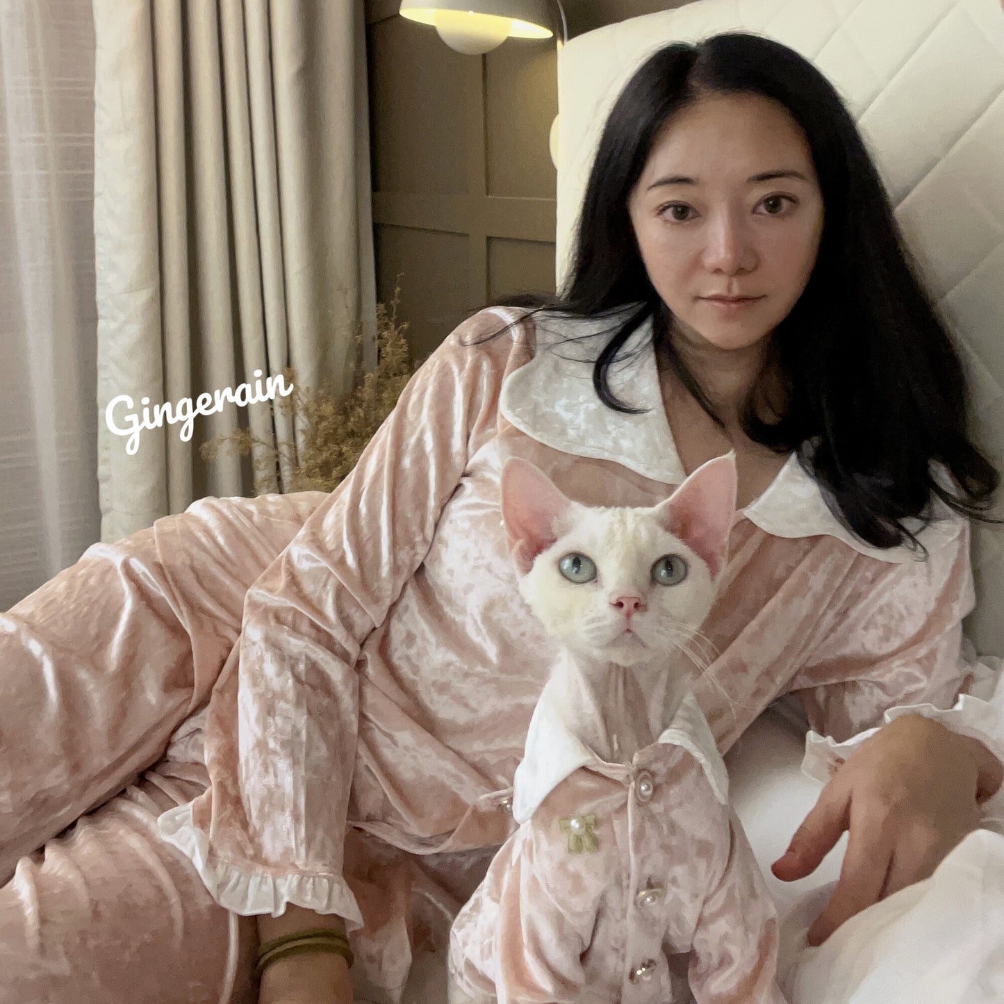 Velvet Thick Matching Pajamas for Owners & Cats