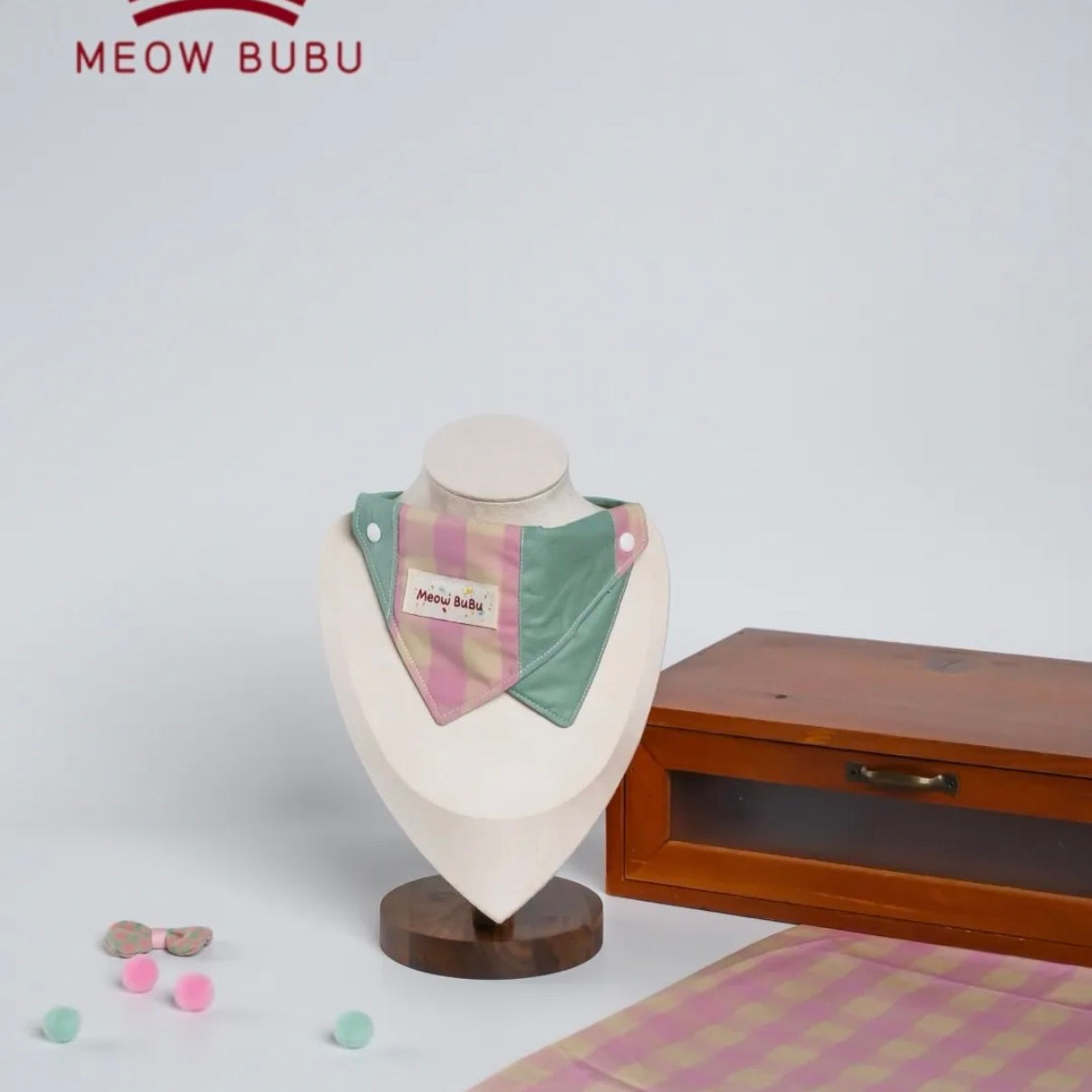 Meow BuBu Circus Sailor-Collar Pet Bib