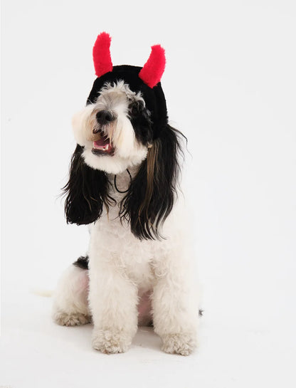 Gorro de peluche para mascotas FuzFuz Cuernos del Diablo