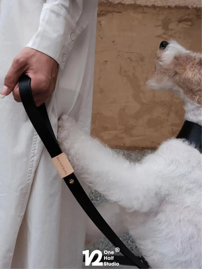 One Half Studio Cream Square Leather Leash（Without Collar）